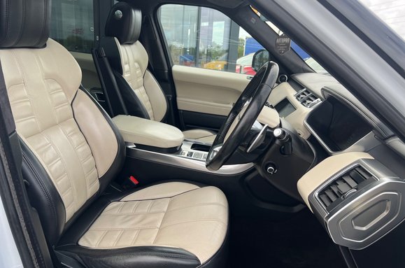 Land Rover Range Rover Sport 3.0 SDV6 AUTOBIOGRAPHY DYNAMIC AUTO 20