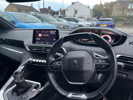 Peugeot 3008 S/S GT LINE PREMIUM 15