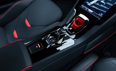 Lamborghini Huracan LP640-4 EVO 19
