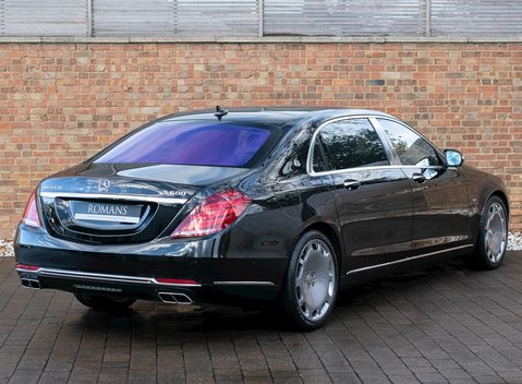 Mercedes-Benz M Class S600 7
