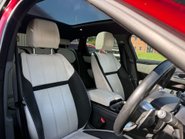 Land Rover Range Rover Velar 2.0 Range Rover Velar R-Dynamic S D240 Auto 4WD 5dr 3