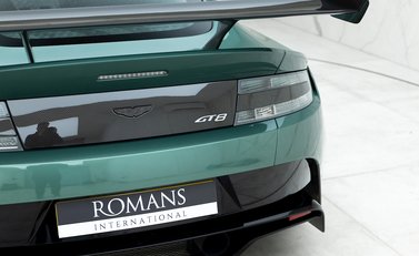 Aston Martin Vantage GT8 21