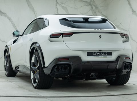 Ferrari Purosangue 10