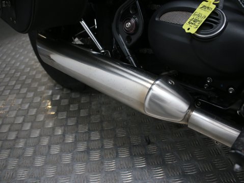 Triumph Bobber BONNEVILLE BOBBER 26