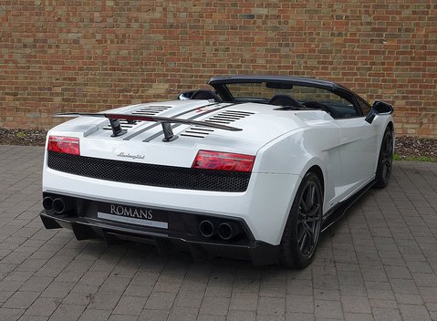 Lamborghini Gallardo LP 570-4 Performante Spyder 29