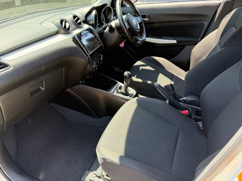Suzuki Swift SZ-L DUALJET MHEV 32