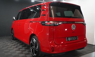 Volkswagen Id.Buzz GTX Heat Pump Front Massage Captains Seats 6 Seater Pano Roof  1 Owner VATQ 3