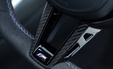 BMW M3 COMPETITION M XDRIVE 13