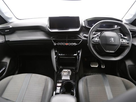 Peugeot 208 1.2 PureTech Allure Premium + EAT Euro 6 (s/s) 5dr 9