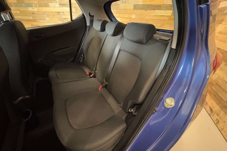 Hyundai i10 1.0 SE Hatchback 5dr Petrol Manual Euro 6 (67 ps) 9