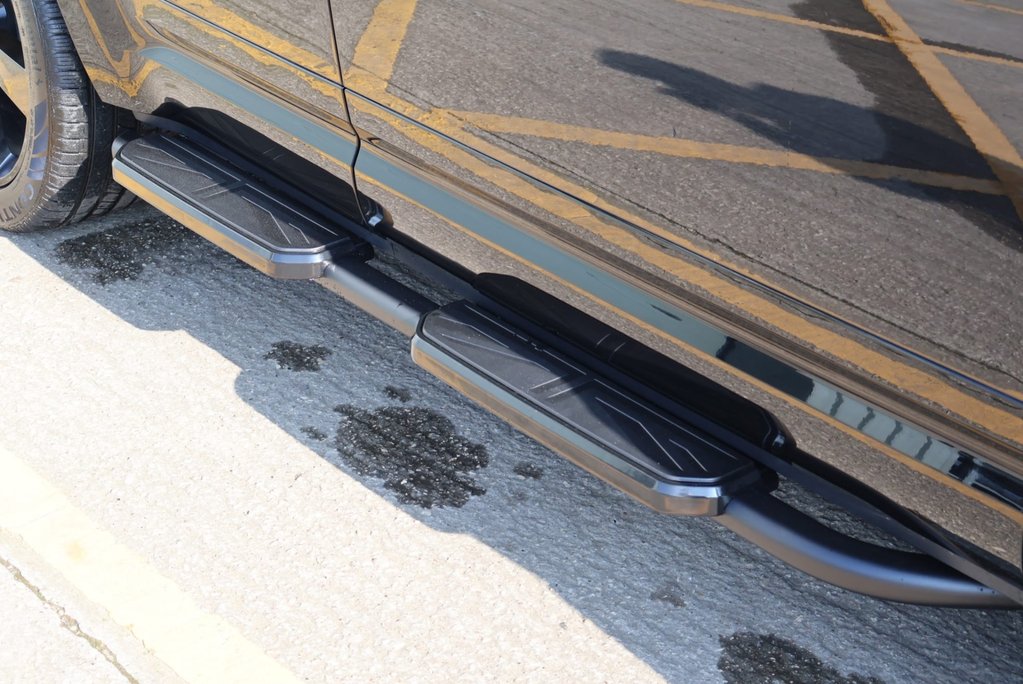 Land Rover Defender 110 BRAND NEW HARDTOP  250  TOP X-DYNAMIC SE REAR SEATS STYLED BY SEEKER  16