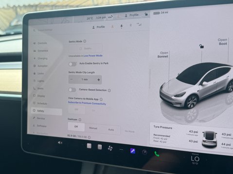 Tesla Model Y (Sold) (Dual Motor) Long Range SUV 5dr Electric Auto 4WDE (384 bhp) 17