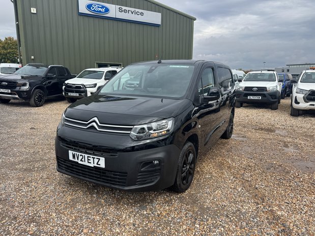 Citroen Berlingo AUTO LWB L2H1 Low Roof Driver Air Con Alloys Senso 2