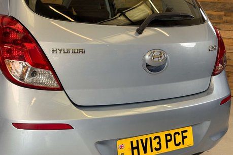 Hyundai i20 1.2 Active Hatchback 5dr Petrol Manual Euro 5 (85 bhp) 38