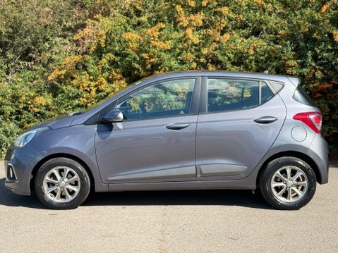 Hyundai i10 1.2 Premium Euro 5 5dr 4