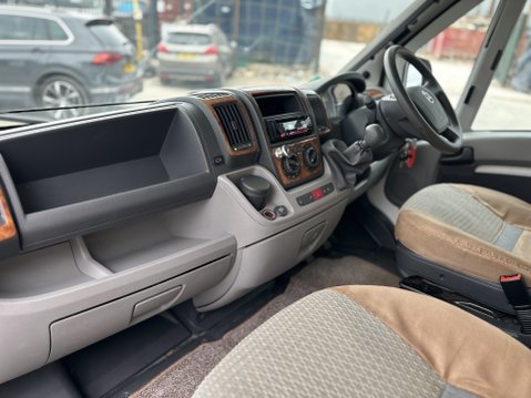 Fiat Ducato SWIFT KON-TIKI 645 END LOUNGE FSH RECENT HAB REPORT 20