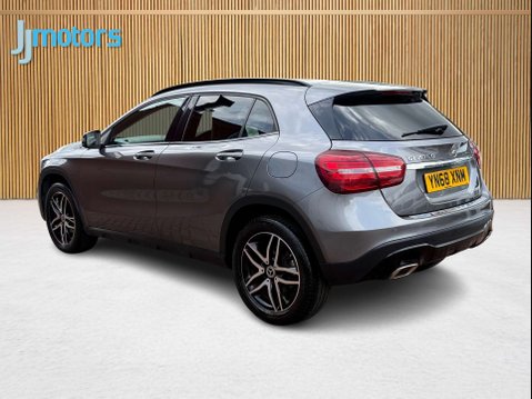 Mercedes-Benz GLA 1.6 GLA180 Urban Edition SUV 5dr Petrol 7G-DCT Euro 6 (s/s) (122 ps) 25