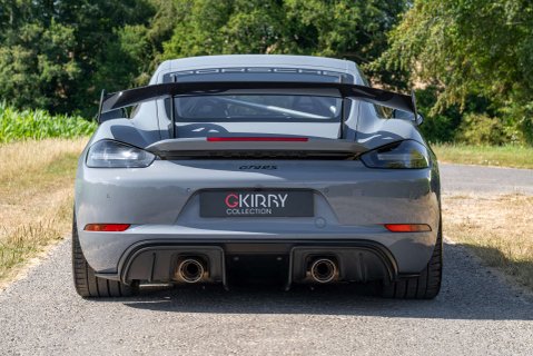 Porsche 718 Cayman GT4 RS 28
