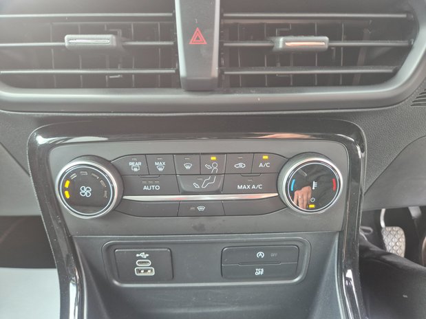 Ford Ecosport ST-LINE 21