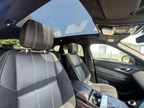 Land Rover Range Rover Velar 2.0 Range Rover Velar R-Dynamic S D180 Automatic 4WD 5dr 16