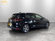 Renault Megane 1.6 E-TECH 9.8kWh Iconic Hatchback 5dr Petrol Plug-in Hybrid Auto Euro 6 (s 7