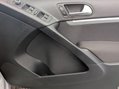 Volkswagen Tiguan 2.0 TDI BlueMotion Tech Match DSG 4WD Euro 5 (s/s) 5dr 17