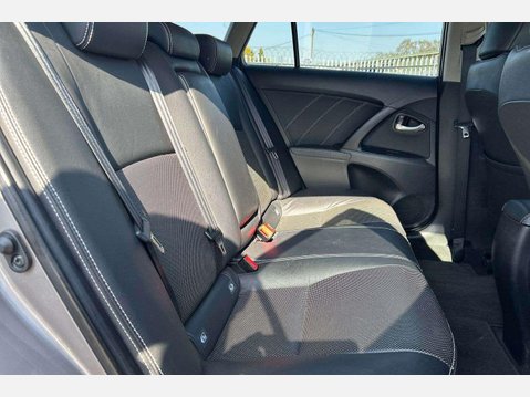 Toyota Avensis 1.6 D-4D Business Edition Plus Touring Sports Euro 6 (s/s) 5dr 5