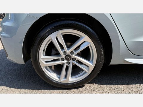 Audi A1 1.5 A1 S Line 35 TFSI Semi-Auto 5dr 33