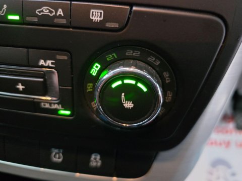 Skoda Yeti 1.2 TSI SE Outdoor Euro 5 5dr 26