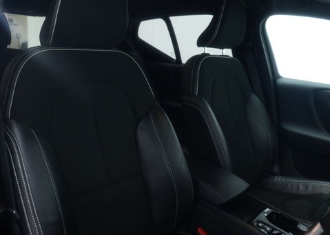 Volvo XC40 1.5 XC40 R-Design T5 Recharge Auto 5dr 41