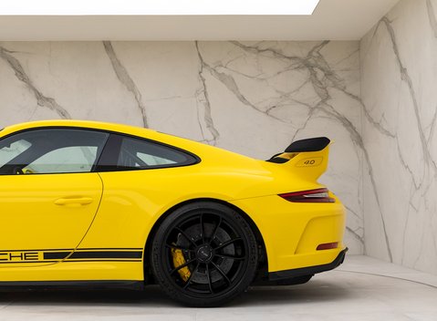 Porsche 911 (991.2) GT3 26