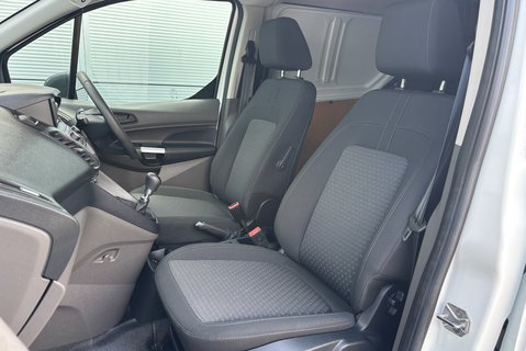 Ford Transit Connect 230 Trend L2 120 ps Dciv - Air Con / 5 Seats 4