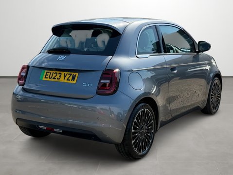 Fiat 500 87kW La Prima 42kWh 3dr Auto 9
