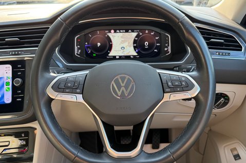 Volkswagen Tiguan Allspace ELEGANCE TDI 4MOTION DSG 37