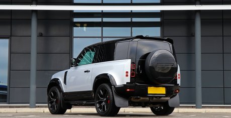 Land Rover Defender 90