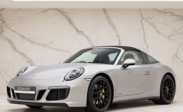 Porsche 911 Targa 4 GTS (991.2) 2