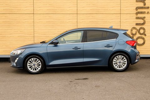 Ford Focus TITANIUM 13