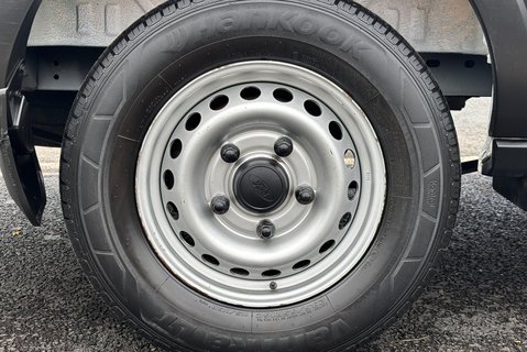 Ford Transit 330 L2 H2 Leader Panel Van - Air Con / F&R Sensors 27