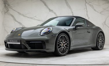 Porsche 911 Targa 4S (992) 5