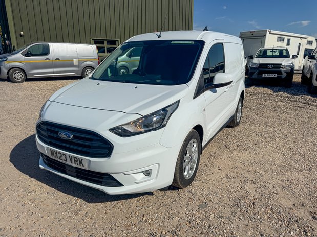 Ford Transit Connect SWB L1H1 Low Roof Limited Air Con EURO 6 2