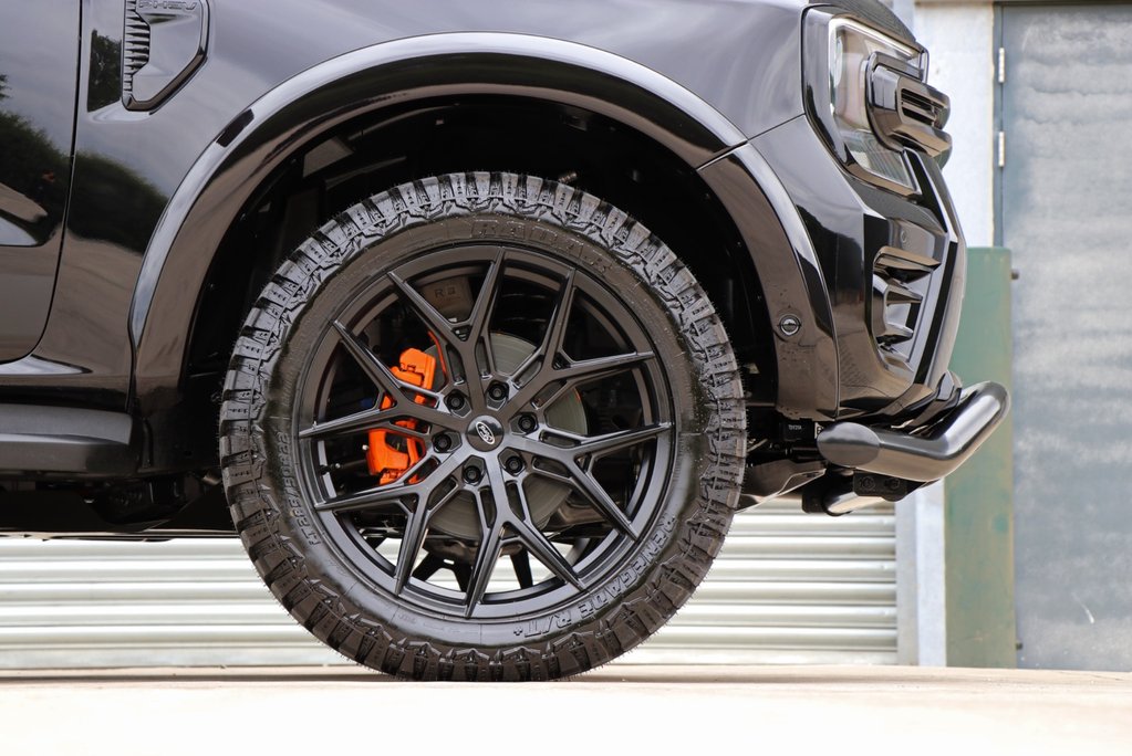 Ford Ranger Brand new WILDTRAK 2.3  MHEV plug in hybrid styled at seeker  13