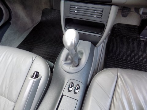 Porsche 911 CARRERA 4 18
