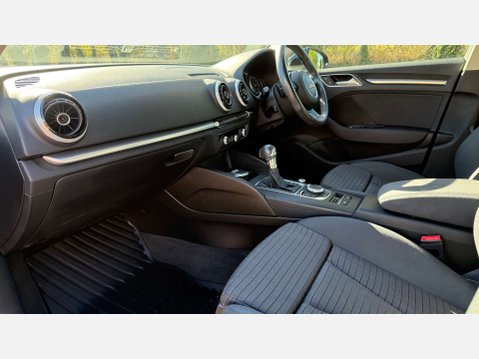 Audi A3 1.4 TFSI CoD Sport Sportback 5dr Petrol S Tronic Euro 6 (s/s) (150 ps) 9