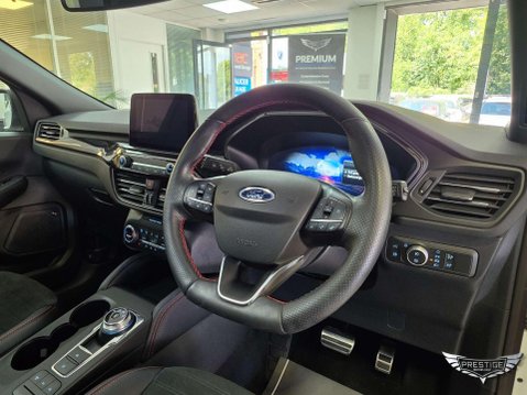 Ford Kuga 2.5 EcoBoost Duratec 14.4kWh ST-Line X CVT Euro 6 (s/s) 5dr 81