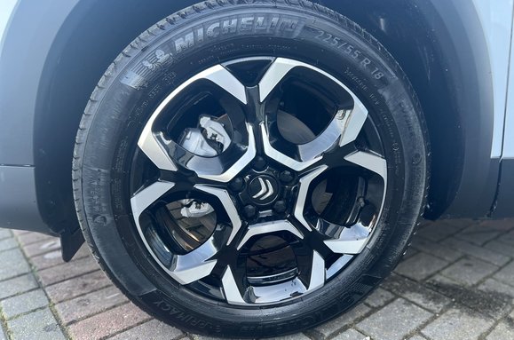 Citroen C5 Aircross PURETECH MAX EDITION 1.2 HYBRID AUTO 13