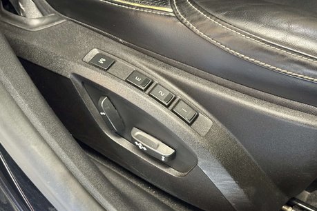 Volvo V40 2.0 T5 R-Design Pro Hatchback 5dr Petrol Auto Euro 6 (s/s) (245 ps) 15