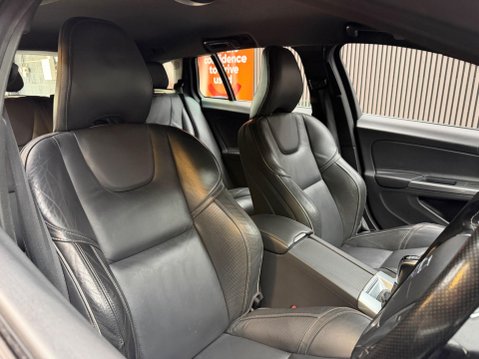 Volvo V60 2.0 D4 R-Design Lux Nav Euro 6 (s/s) 5dr 28