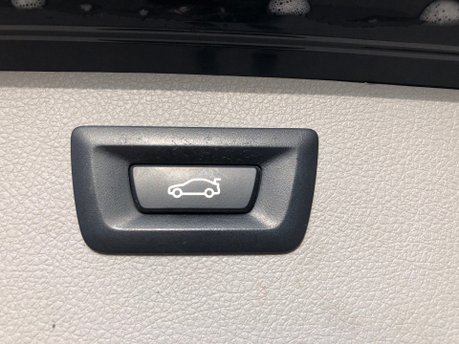 BMW 3 Series 320I SE TOURING petrol automatic estate 67,000m, ULEZ compliant 20