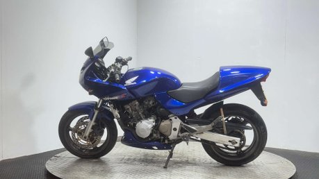Honda CB 2002 42K 600CC COMMUTER PROJECT BIKE SPARES OR REPAIR 4