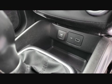 Fiat Tipo CROSS 23